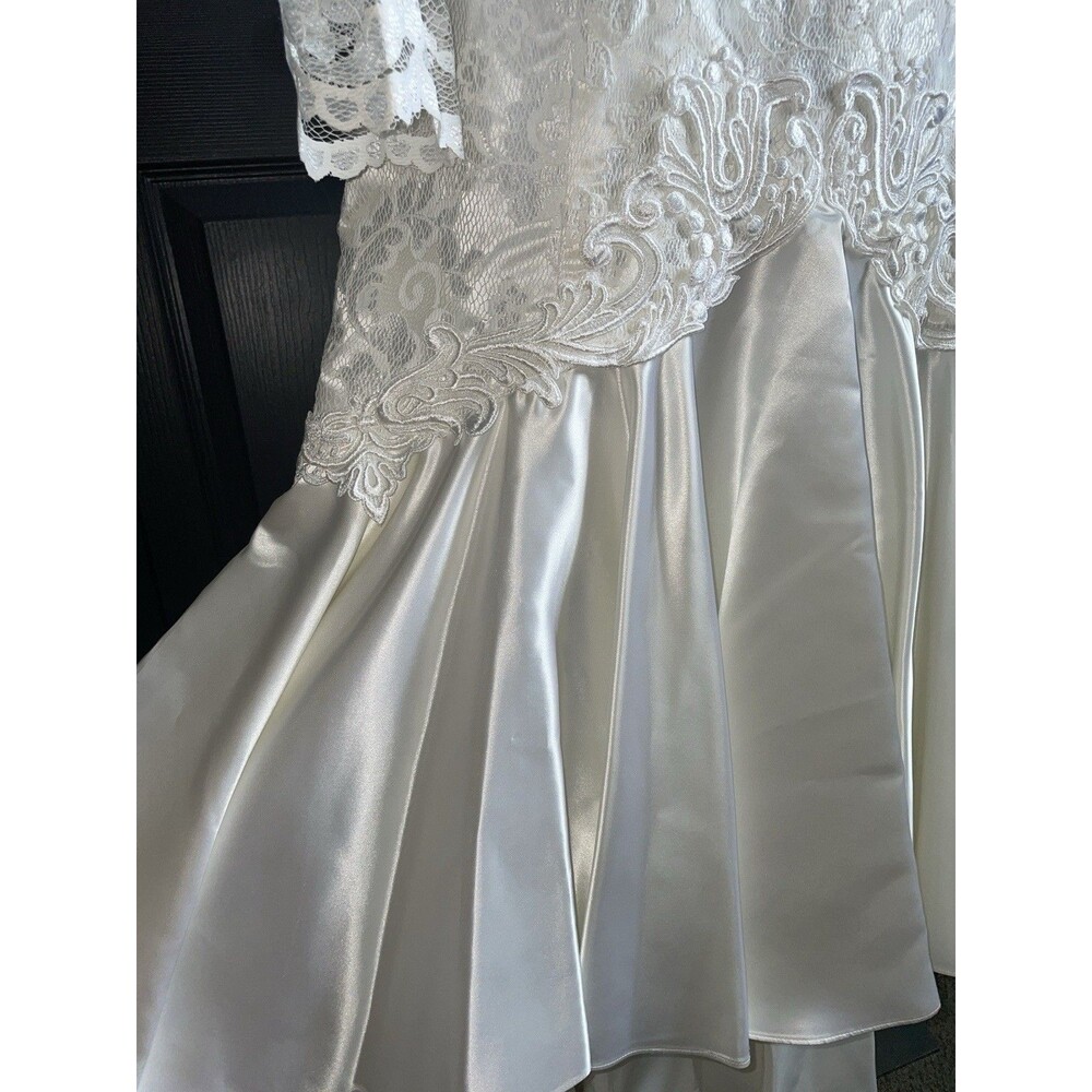Vintage 80s Lace Wedding Dress Long Sleeve High Neck Pearl Mermaid Gown - Picture 6 of 12